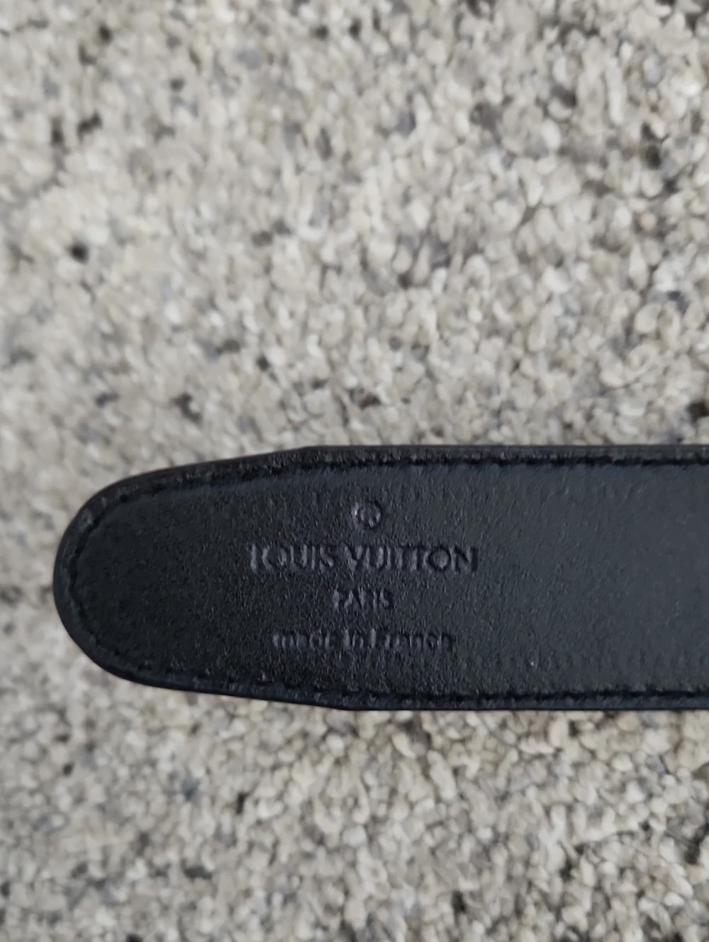 Louis Vuitton Ceinture Gold Buckle Epi Leather Belt Black Size 40mm/100cm